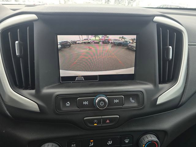 Used 2024 GMC Terrain SLE image 23