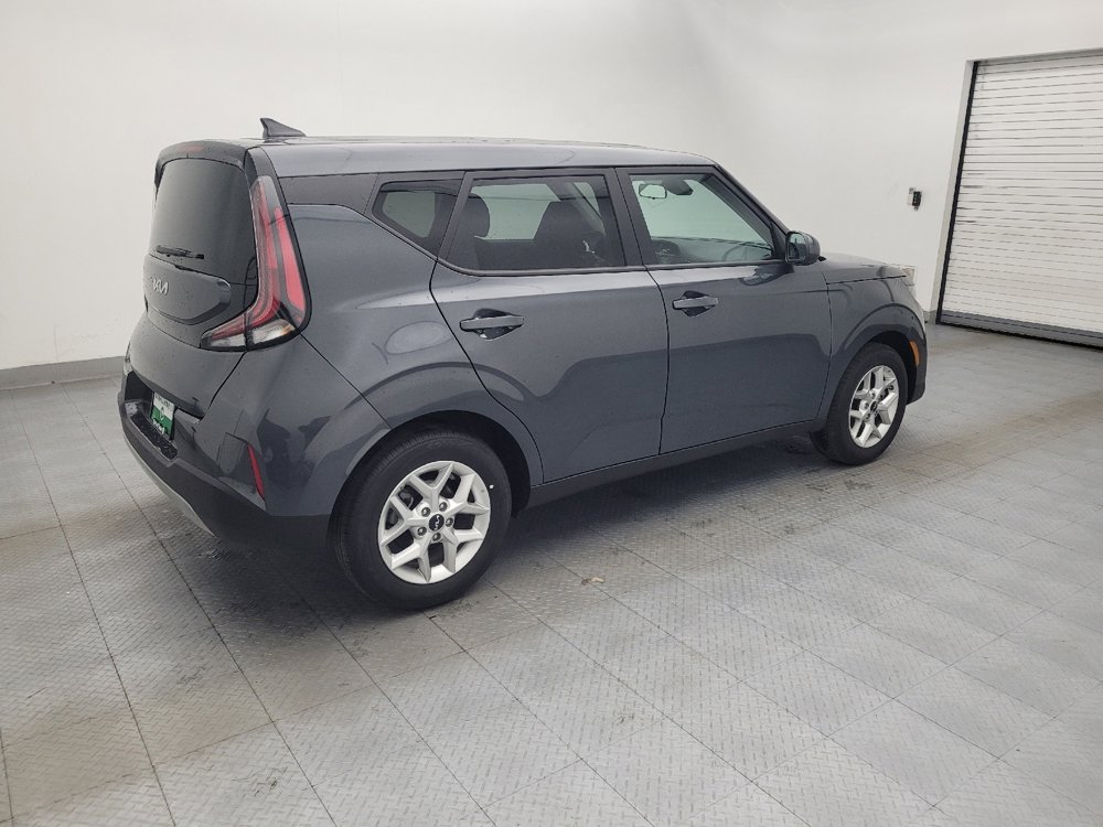 Used 2025 Kia Soul LX w/ LX Technology Package image 10