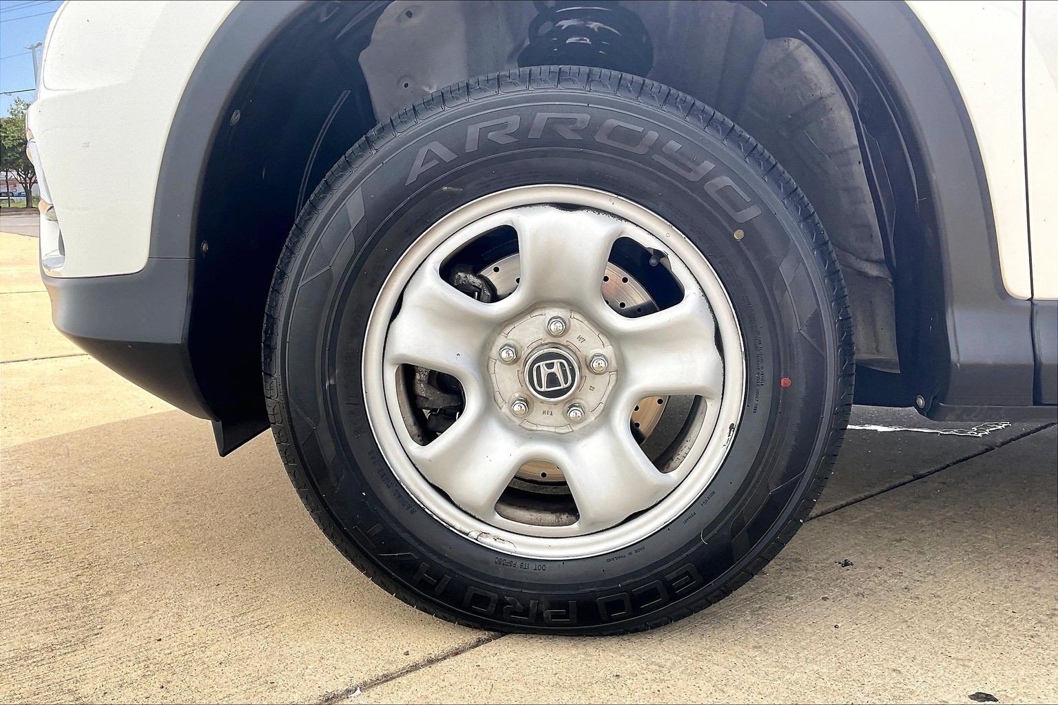 Used 2016 Honda CR-V LX image 11