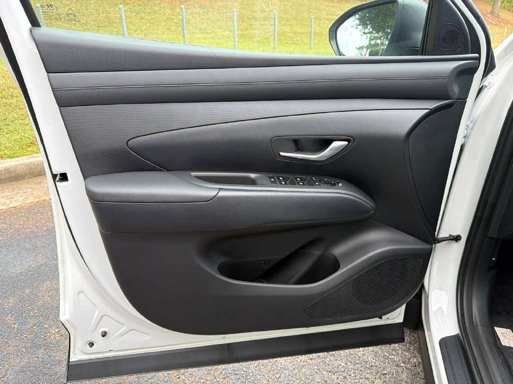 New 2026 Hyundai Tucson Blue SE FWD image 10