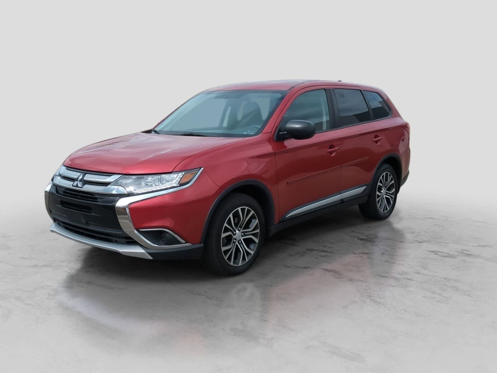 Used 2018 Mitsubishi Outlander ES AWD/4WD image 4