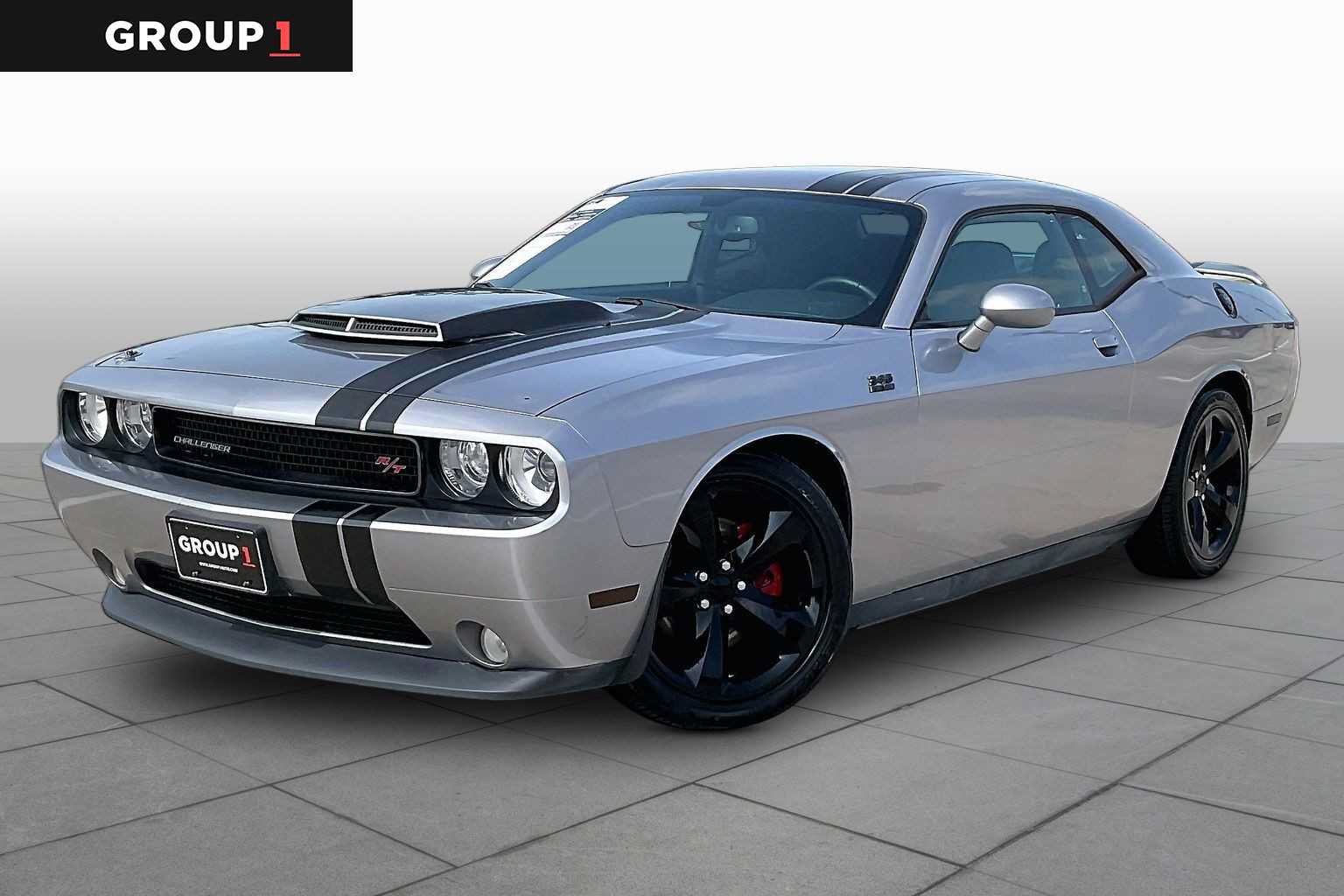 Used 2014 Dodge Challenger R/T w/ Blacktop Package RWD image 1