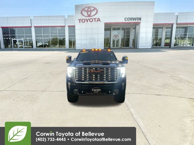 Used 2024 GMC Sierra 2500 Denali w/ Denali Reserve Package image 3