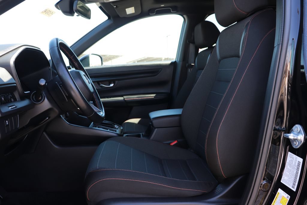 Used 2025 Honda CR-V Sport image 12