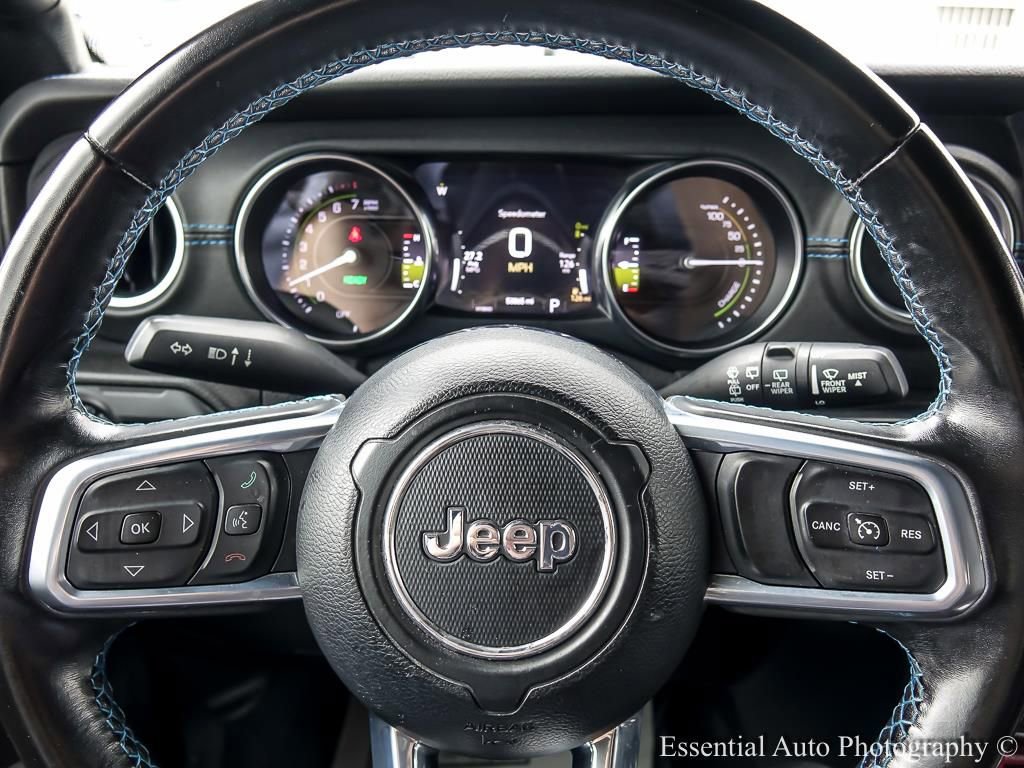 Used 2021 Jeep Wrangler Unlimited Rubicon 4xe w/ Safety Group AWD/4WD image 4