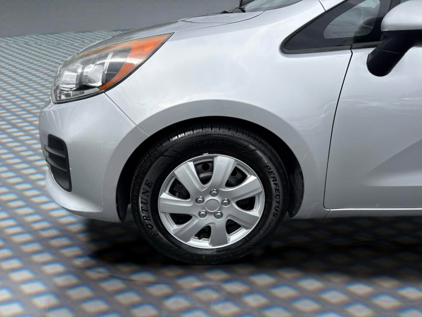 Used 2016 Kia Rio LX w/ Power Package FWD image 11