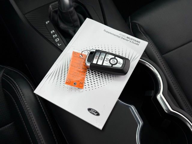 Used 2025 Ford Mustang Premium RWD image 3