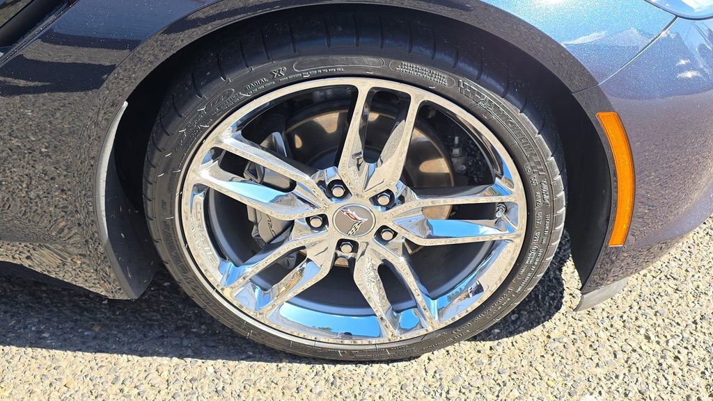 Used 2015 Chevrolet Corvette Stingray Convertible w/ 2LT Preferred Equipment Group image 9