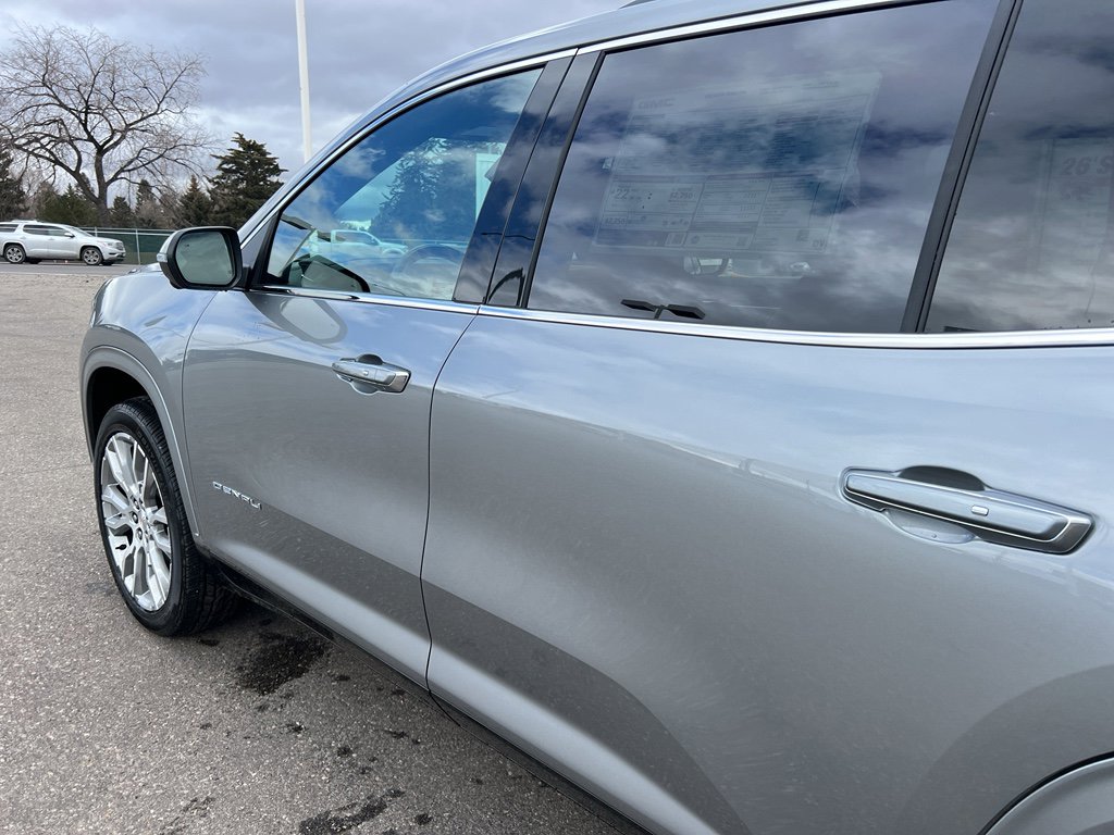 New 2026 GMC Acadia Denali w/ Super Cruise Package image 10