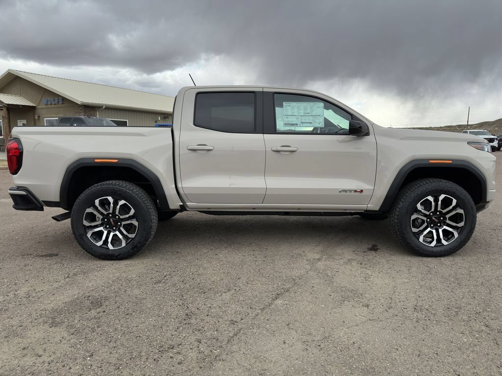 New 2026 GMC Canyon AT4 w/ AT4 Premium Package AWD/4WD image 24