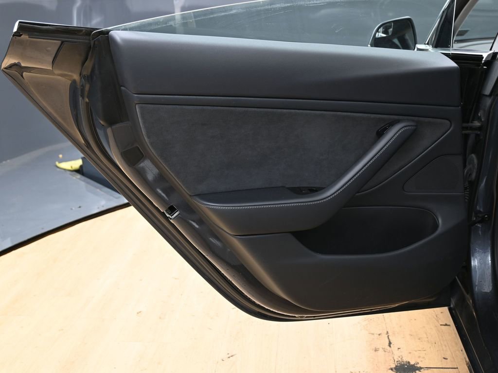 Used 2018 Tesla Model 3 Long Range image 42