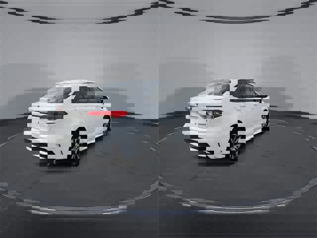 Used 2022 Toyota Corolla LE image 8