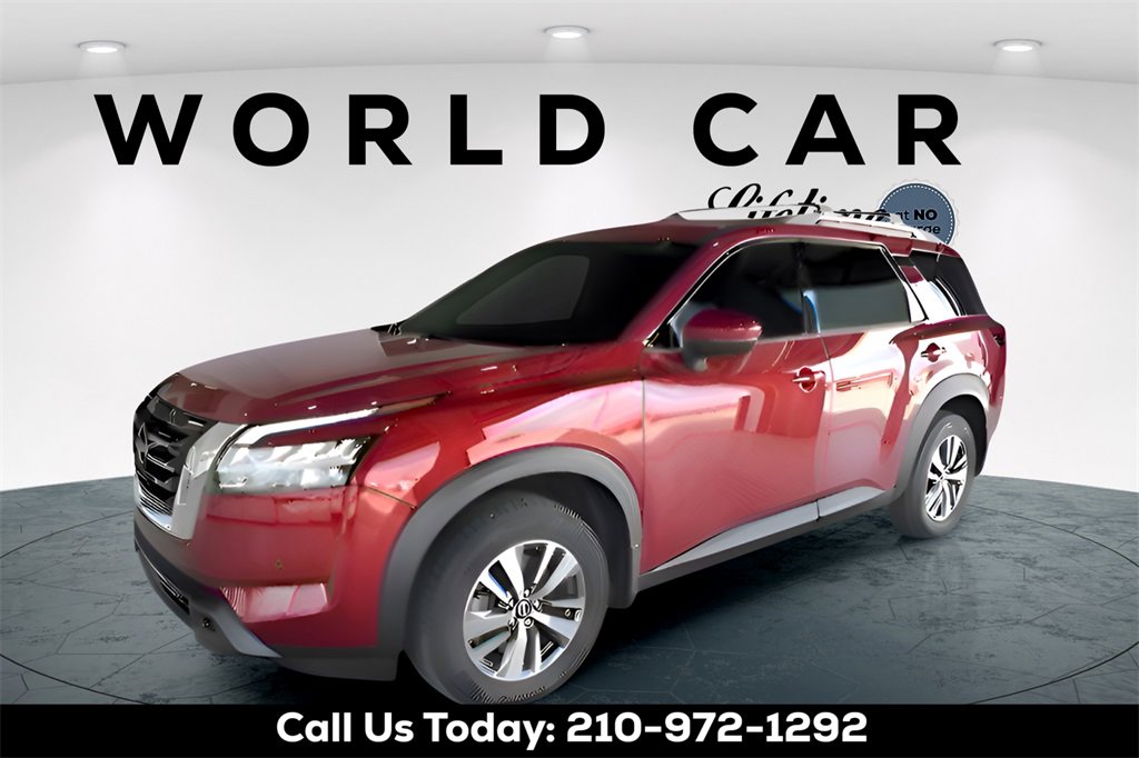 Used 2024 Nissan Pathfinder SL image 3