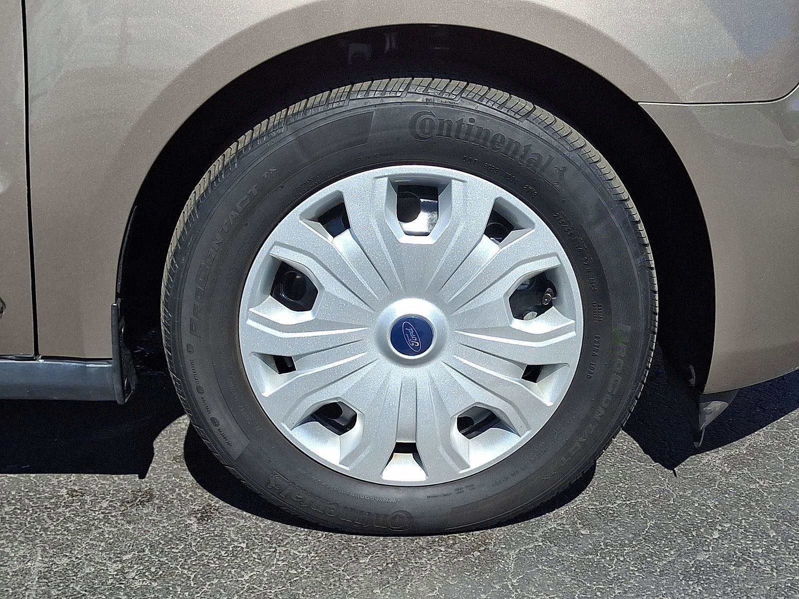 Used 2019 Ford Transit Connect XLT image 8