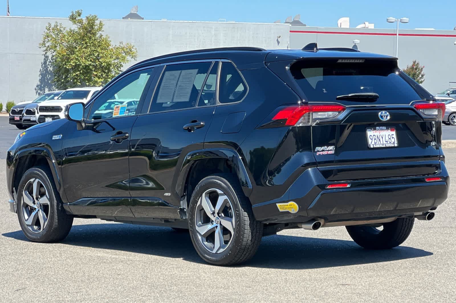 Used 2021 Toyota RAV4 SE AWD/4WD image 7