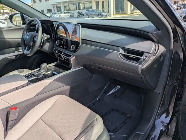 Used 2025 Lexus RX 350 image 33