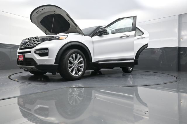 Used 2021 Ford Explorer Limited w/ Equipment Group 301A image 19