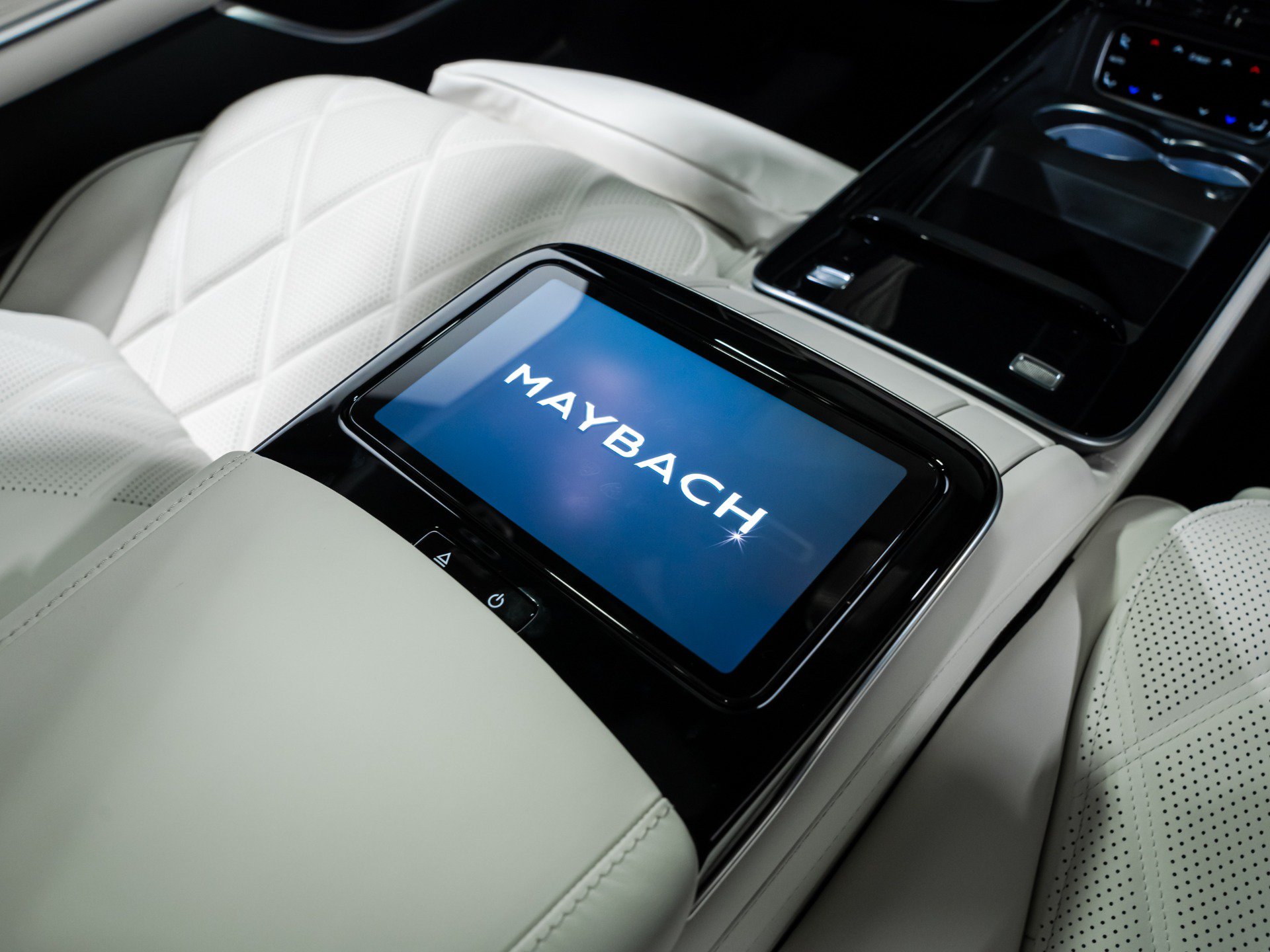 Used 2024 Mercedes-Benz Maybach S 680 4MATIC image 88