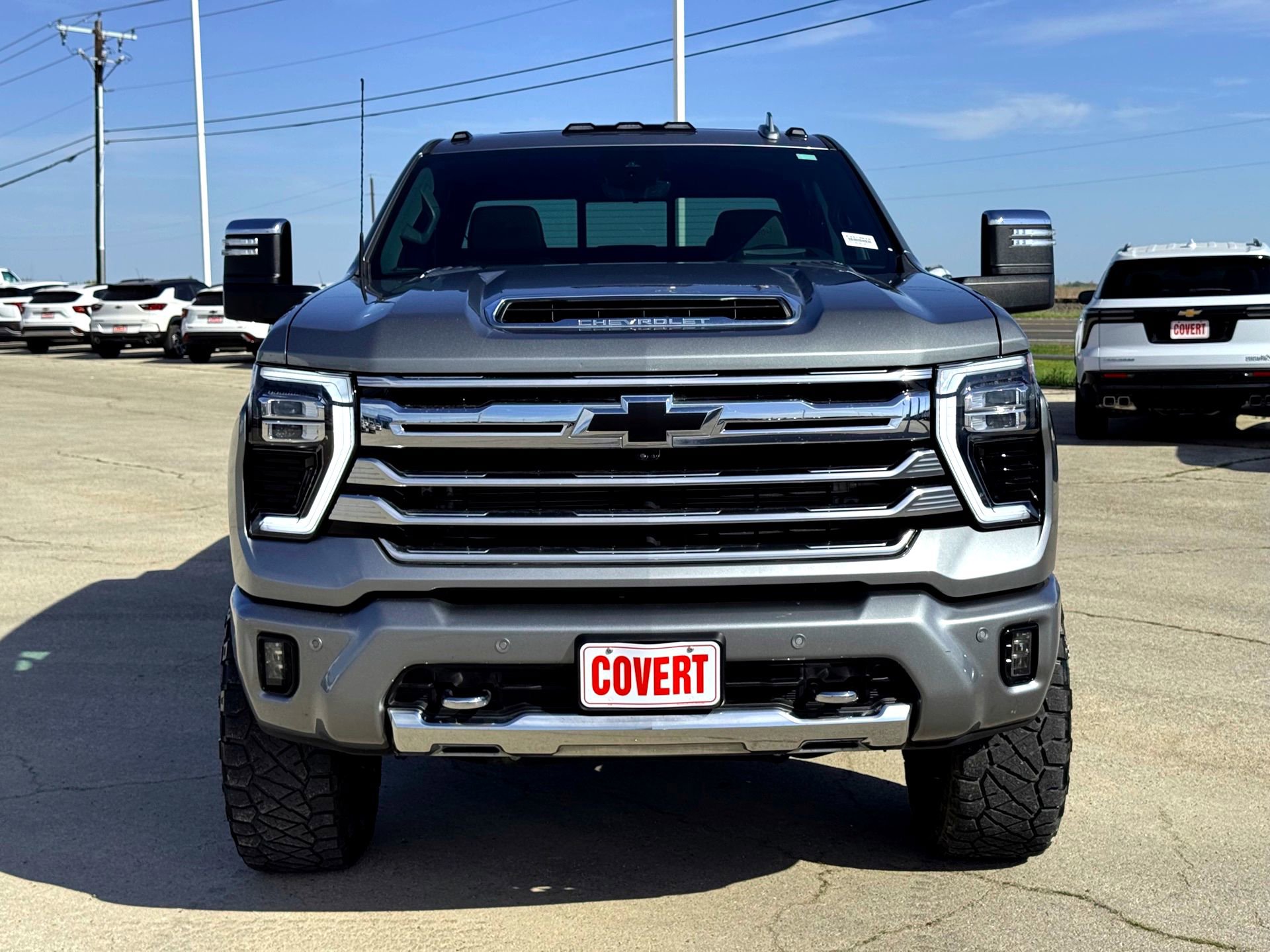 Used 2024 Chevrolet Silverado 2500 High Country w/ Technology Package image 4