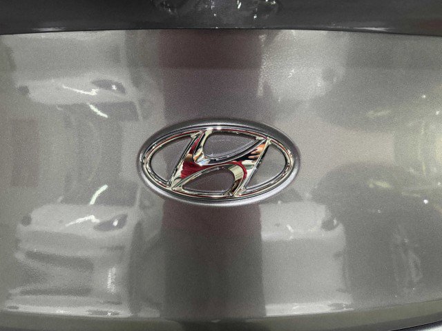 Used 2015 Hyundai Genesis 3.8 image 15