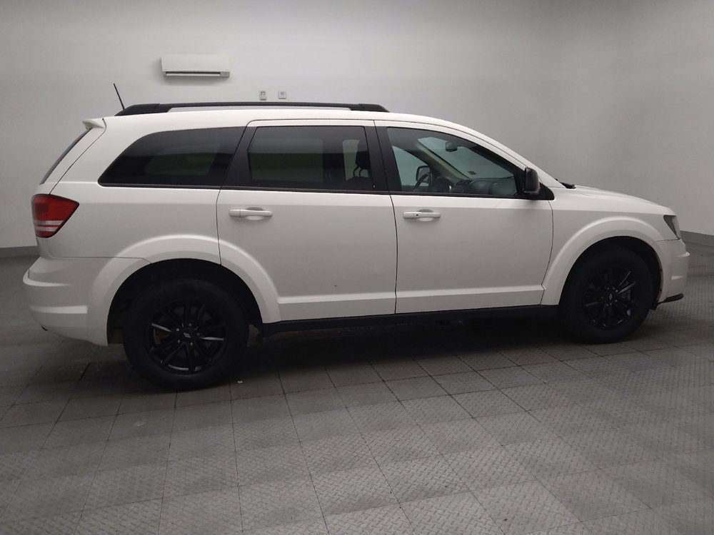 Used 2020 Dodge Journey SE w/ SE Popular Equipment Group FWD image 10