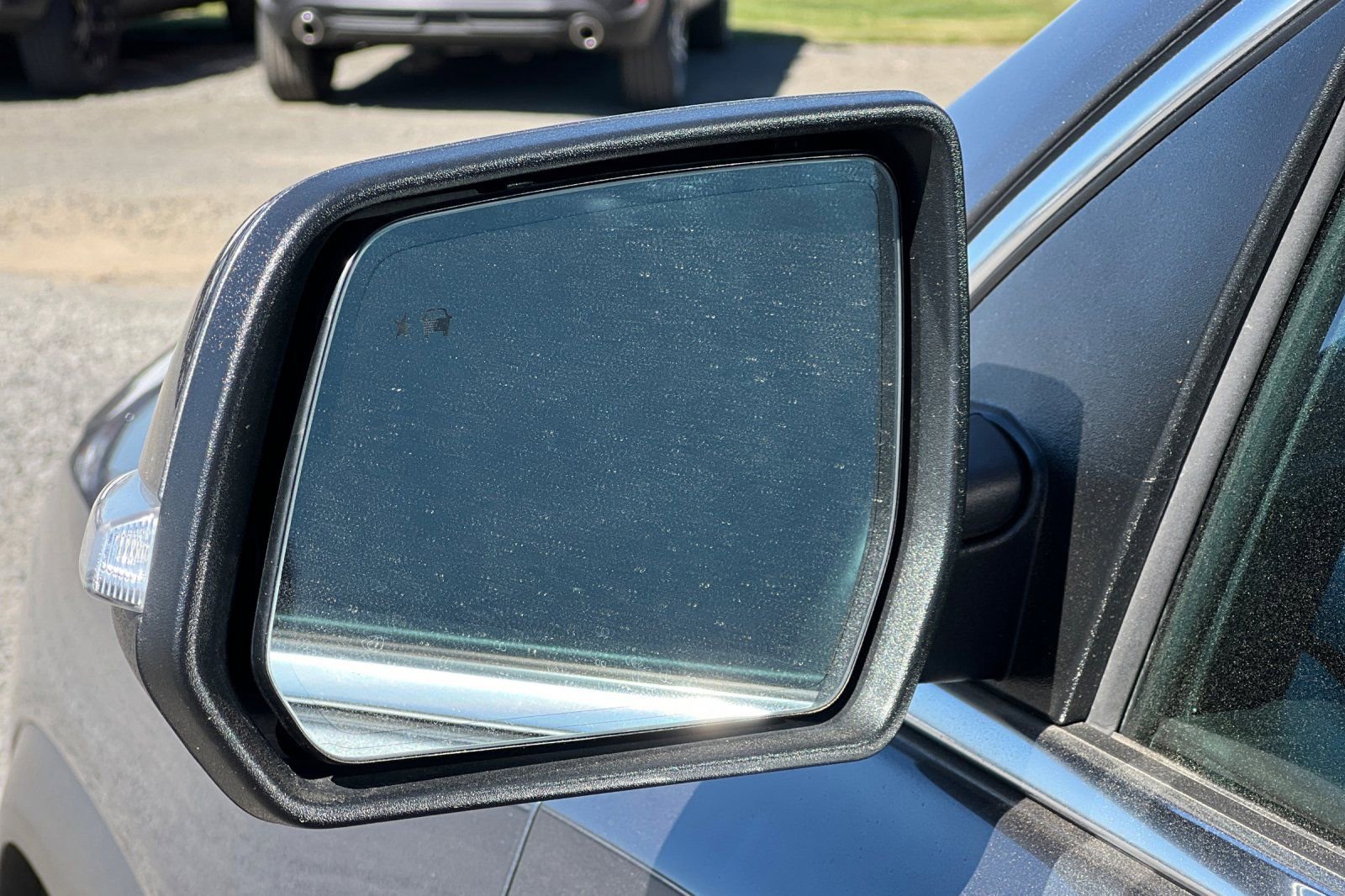 Used 2021 GMC Acadia SLT w/ Technology Package AWD/4WD image 56