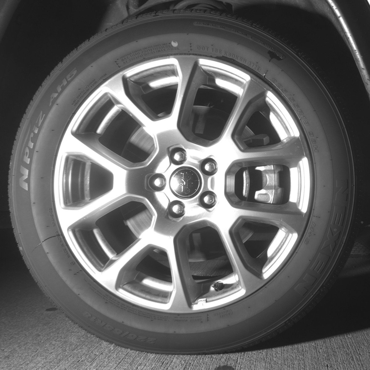 Used 2025 Jeep Compass Limited image 13