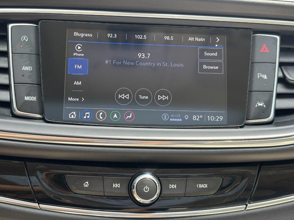 Used 2023 Buick Enclave Avenir w/ Avenir Technology Package AWD/4WD image 22