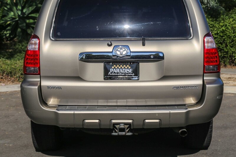 Used 2006 Toyota 4Runner SR5 RWD image 28