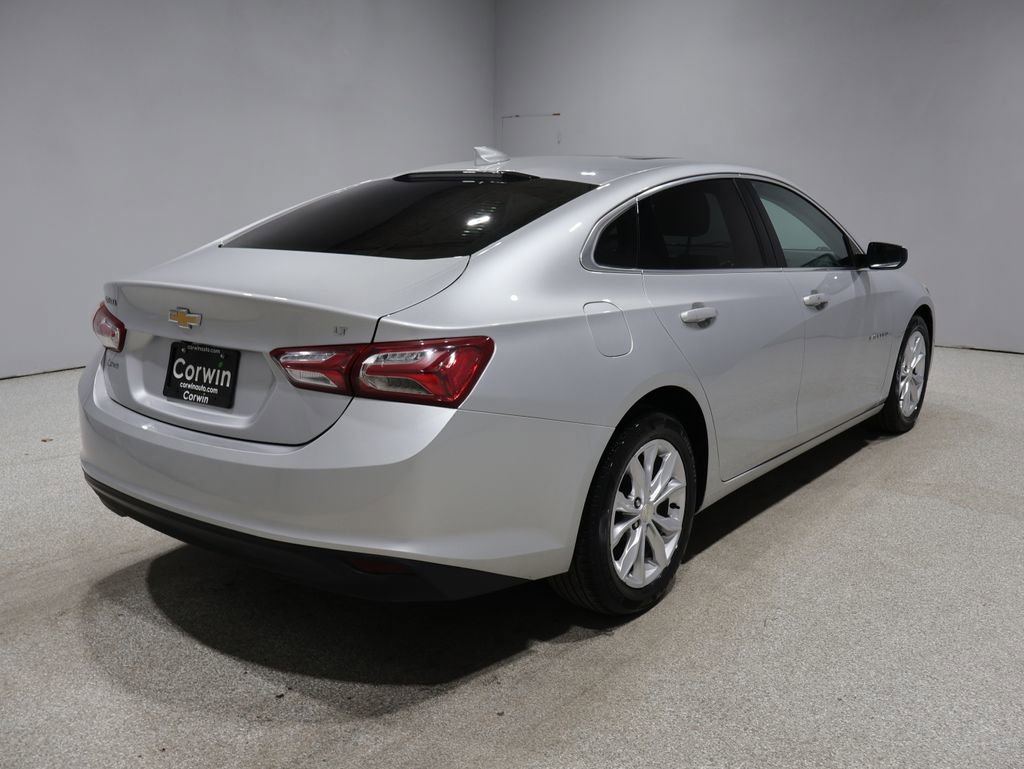 Used 2019 Chevrolet Malibu LT FWD image 2