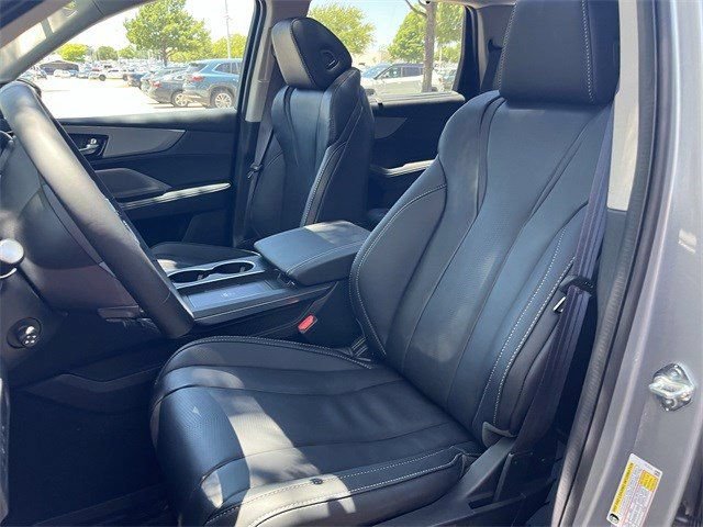 Certified 2026 Acura MDX FWD w/ Technology Package image 27