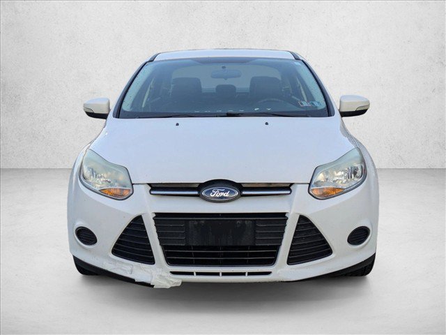 Used 2013 Ford Focus SE FWD image 2