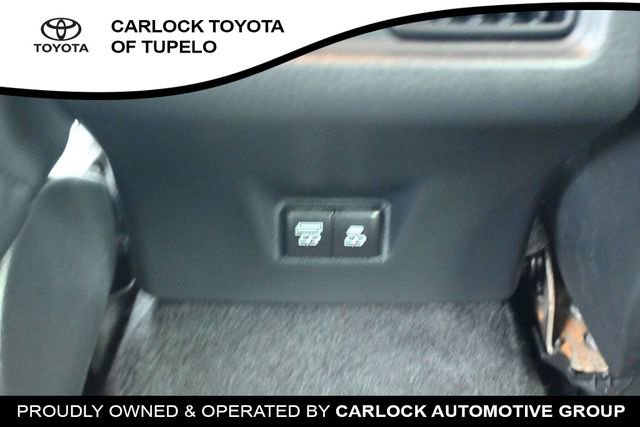 Used 2025 Toyota Camry SE w/ Multimedia Upgrade Package FWD image 27