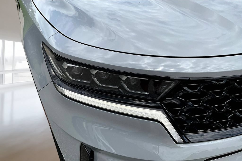 Certified 2023 Kia Sorento SX AWD/4WD image 29