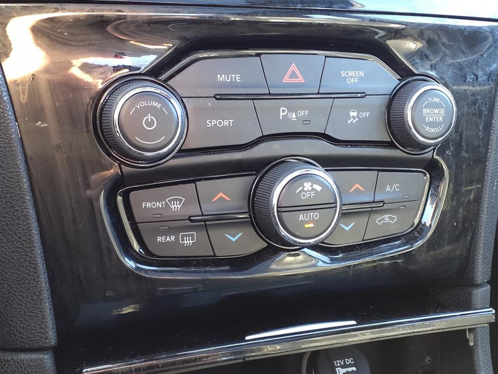 Used 2023 Chrysler 300 S image 14