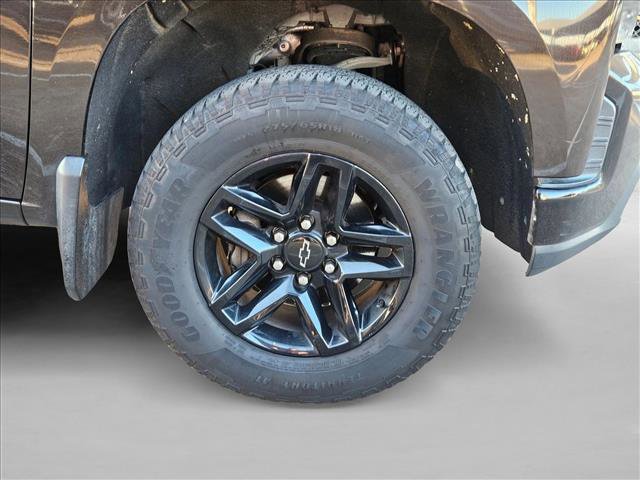 Used 2020 Chevrolet Silverado 1500 LT Trail Boss image 26