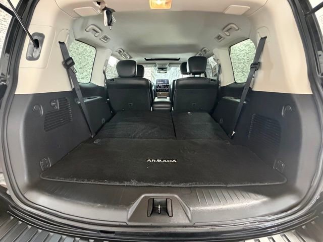 Used 2022 Nissan Armada SL w/ Captain's Chairs Package image 13