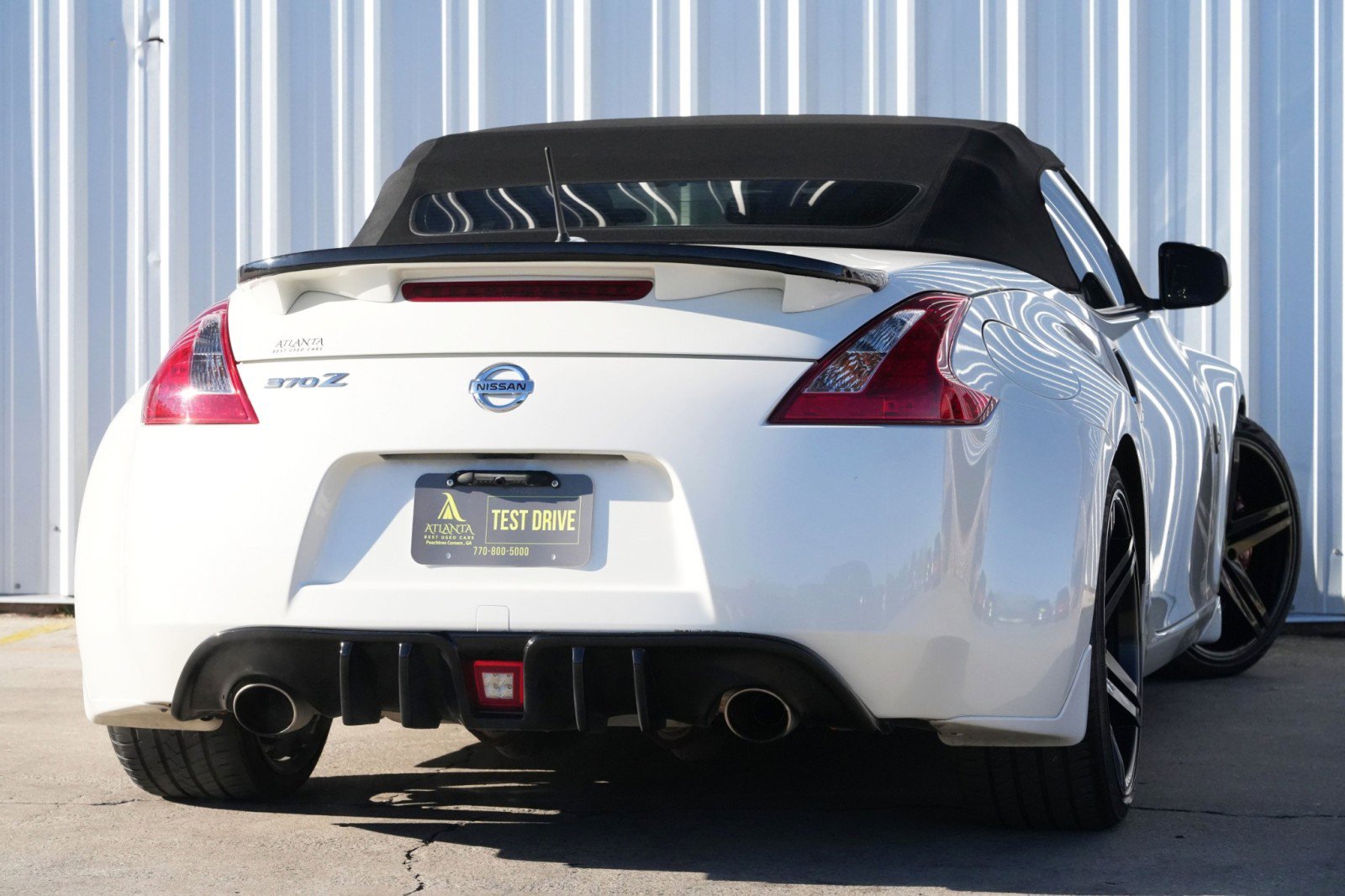 Used 2014 Nissan 370Z Touring w/ Sport Package image 4
