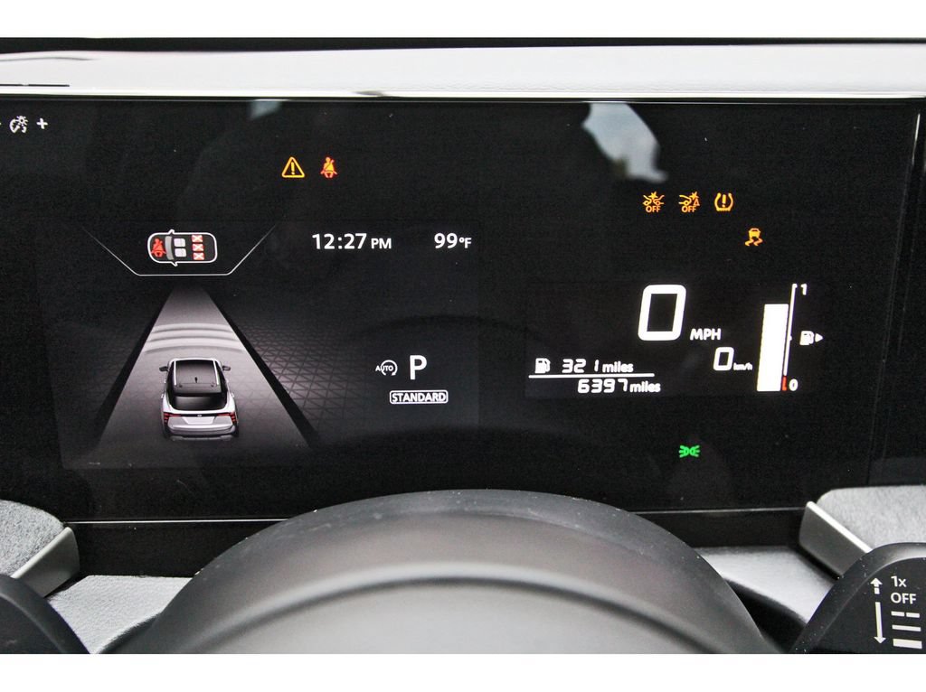 Used 2026 Nissan Kicks SV w/ SV Premium Package FWD image 15