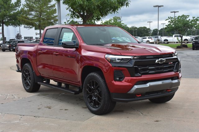 New 2026 Chevrolet Colorado Z71 w/ Technology Package AWD/4WD image 3