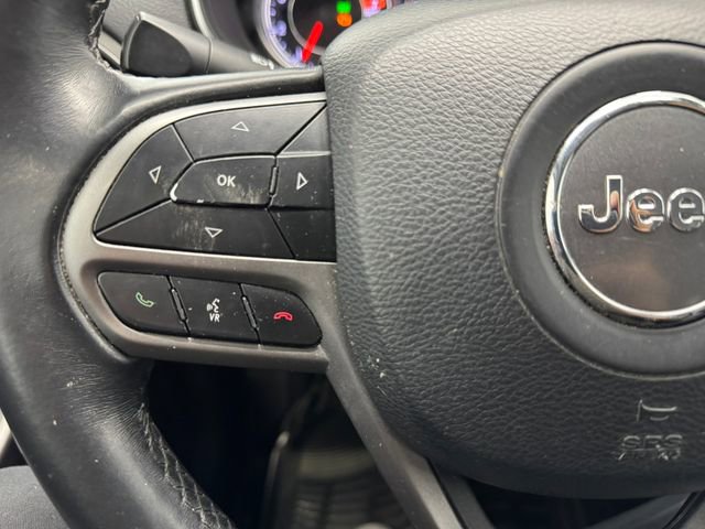 Used 2019 Jeep Cherokee Latitude Plus image 22