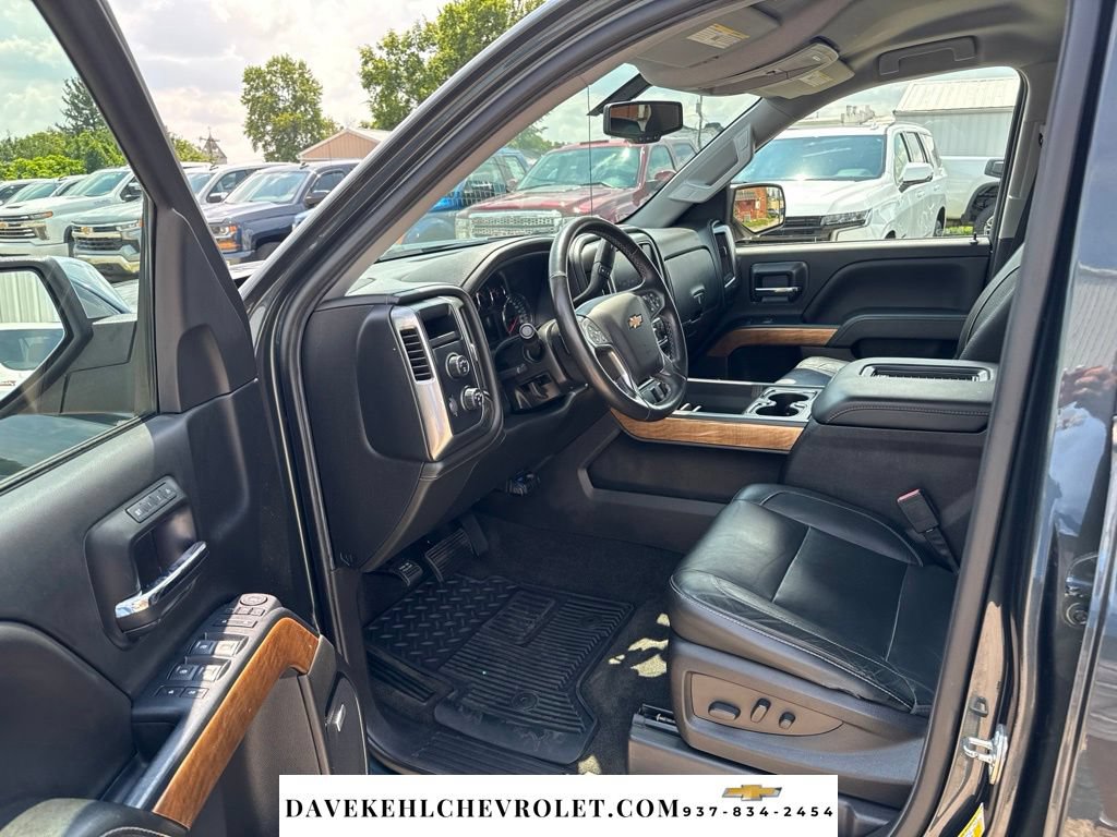 Used 2018 Chevrolet Silverado 1500 LTZ w/ Sport Package AWD/4WD image 10