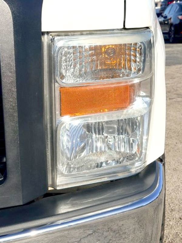 Used 2008 Ford F350 XL image 9