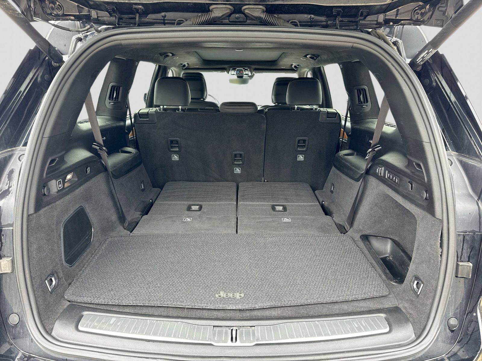 Used 2021 Jeep Grand Cherokee L Summit AWD/4WD image 38