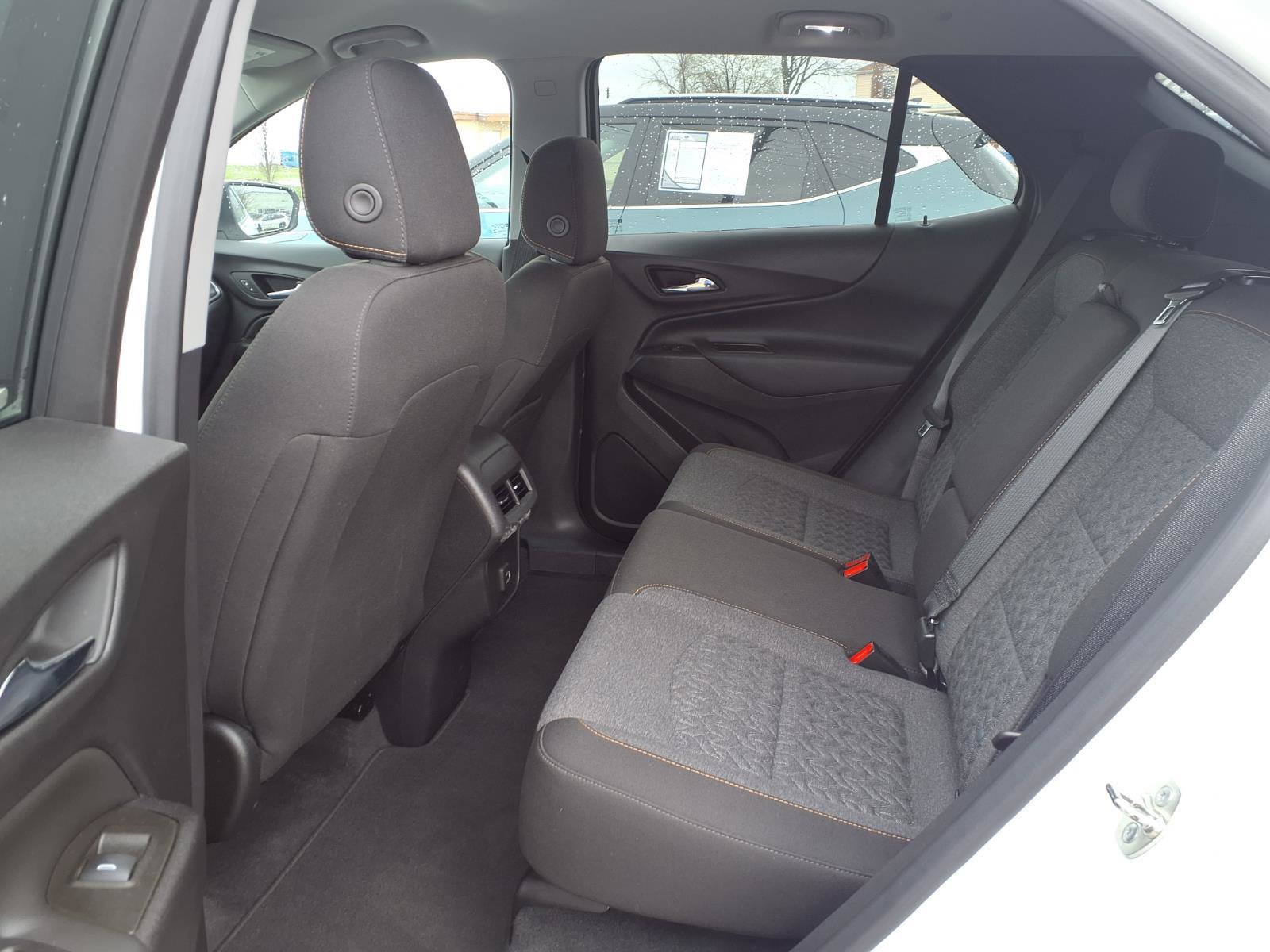 Used 2024 Chevrolet Equinox LT image 22