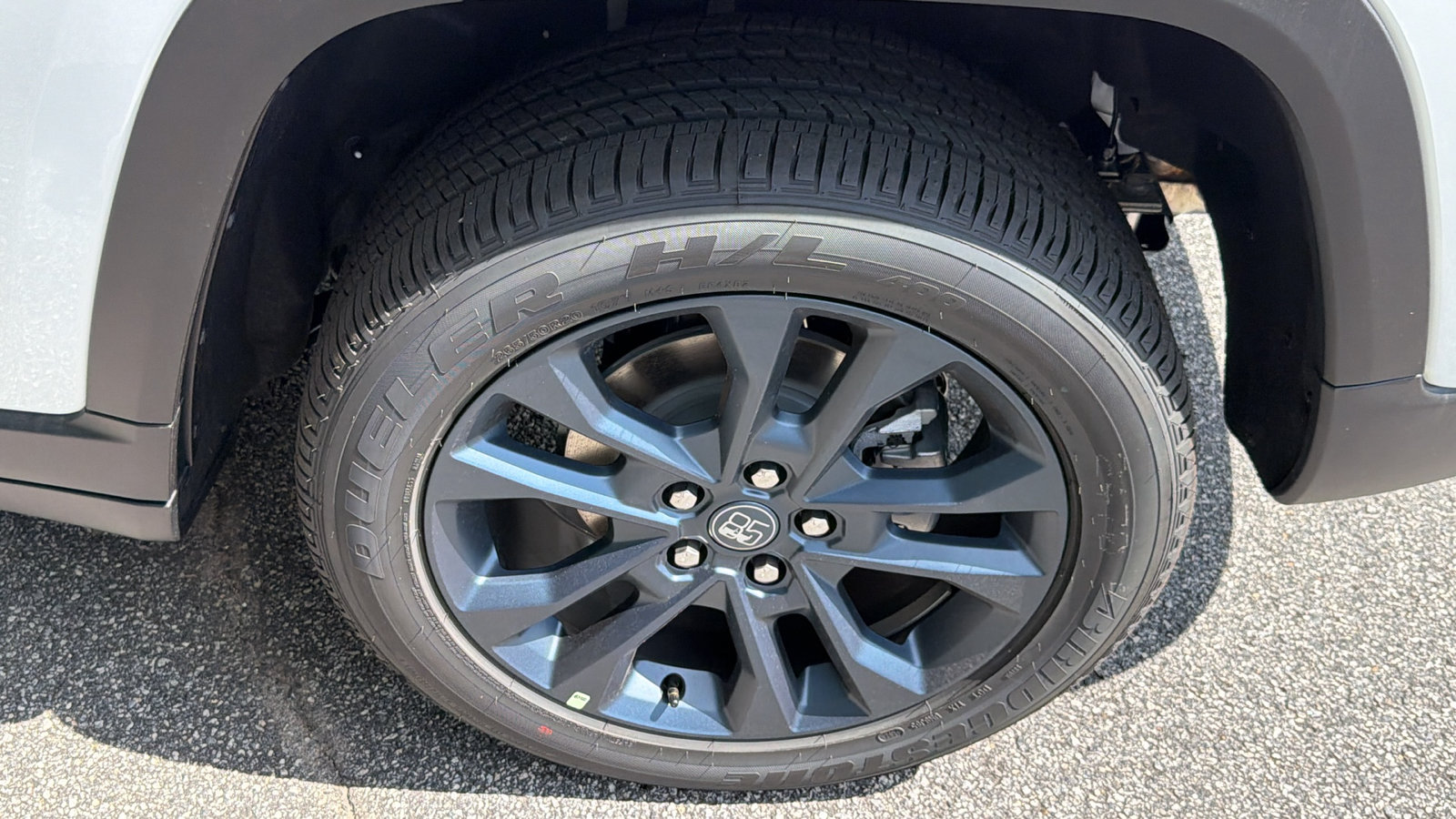 New 2026 Jeep Grand Cherokee Limited AWD/4WD image 12