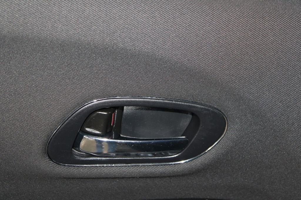 Used 2020 Honda HR-V EX image 8