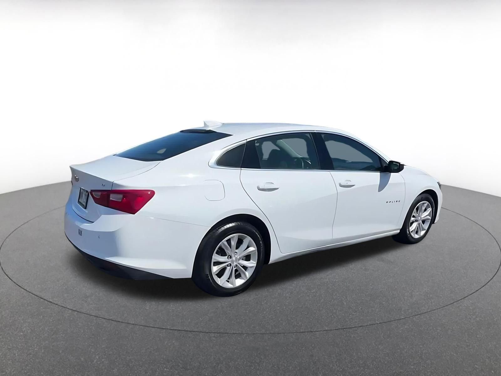 Used 2023 Chevrolet Malibu LT w/ Driver Confidence Package image 14