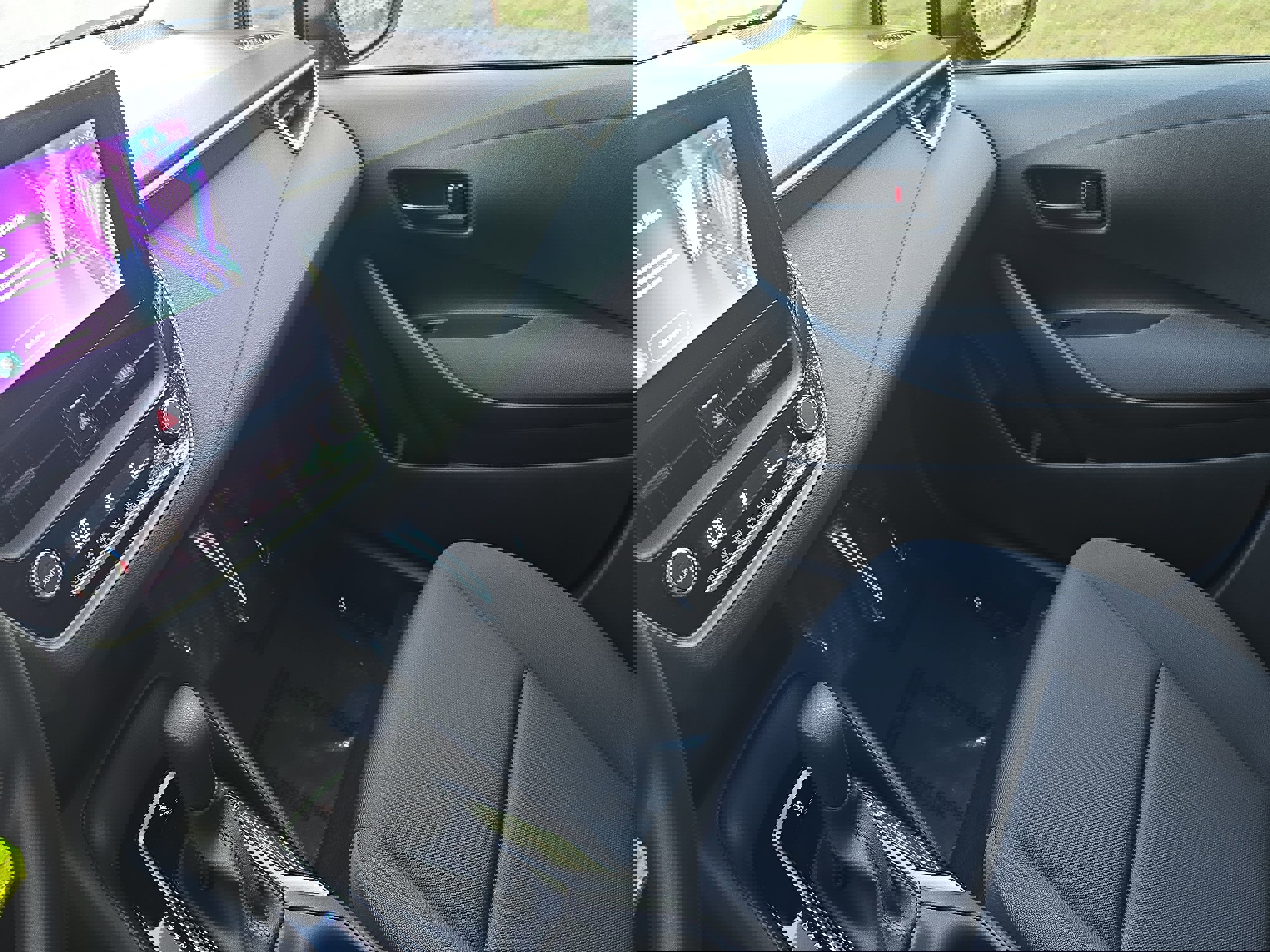 Used 2026 Toyota Corolla LE image 22