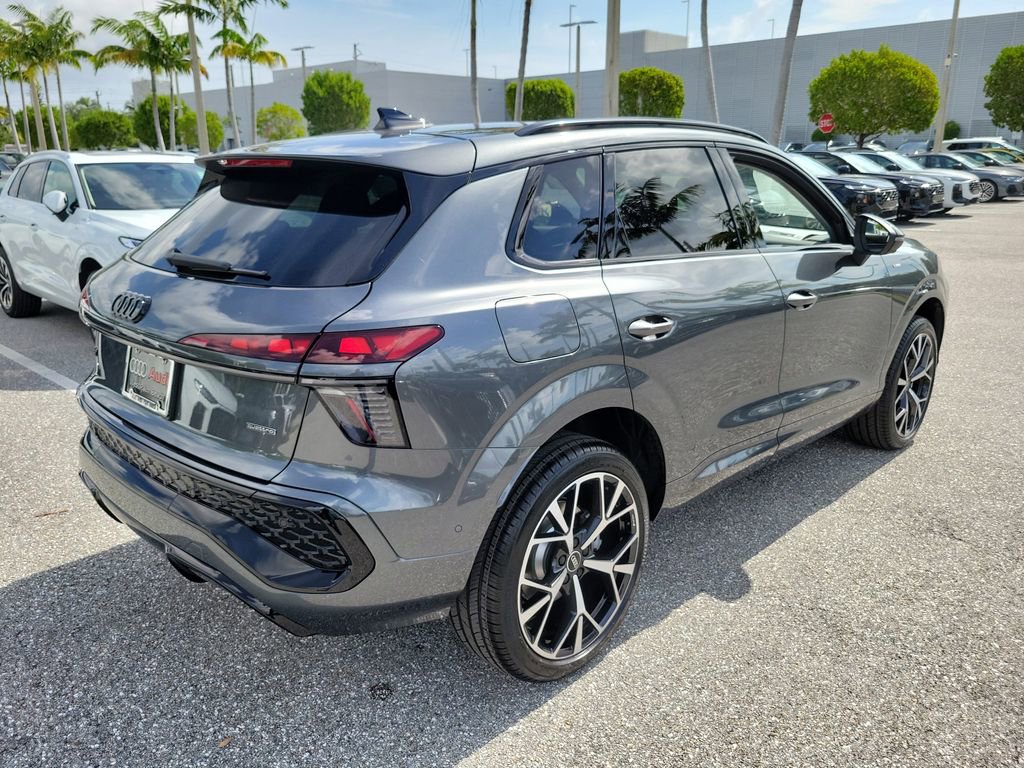 New 2026 Audi Q3 quattro 2.0T AWD/4WD image 4